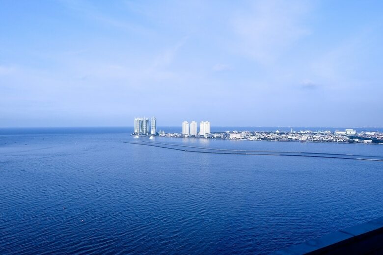Modern 1br At Condominium Green Bay Pluit Apartment