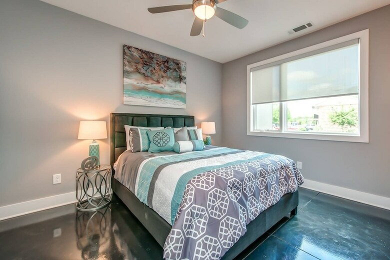 12 South Luxury Townhome W/ Rooftop Deck Brand New!