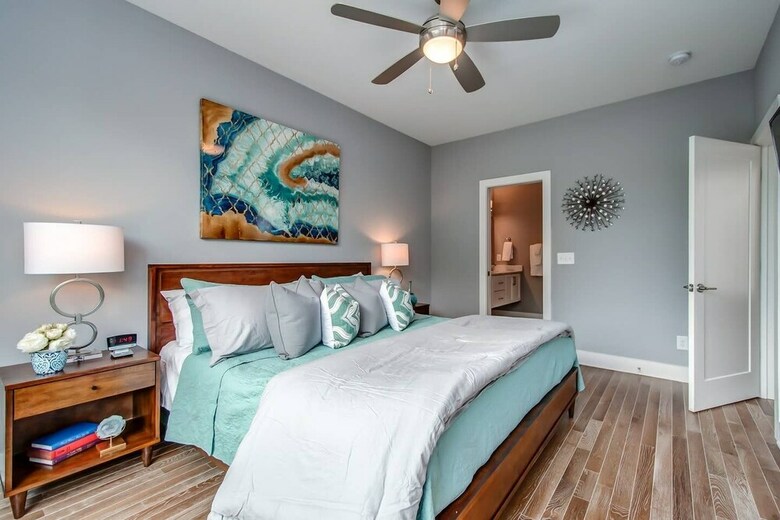 12 South Luxury Townhome W/ Rooftop Deck Brand New!