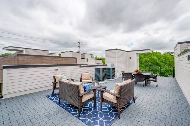 12 South Luxury Townhome W/ Rooftop Deck Brand New!