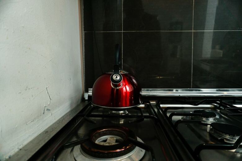 Best Location 2br At Beverly Tower Apartment Tb. Simatupang