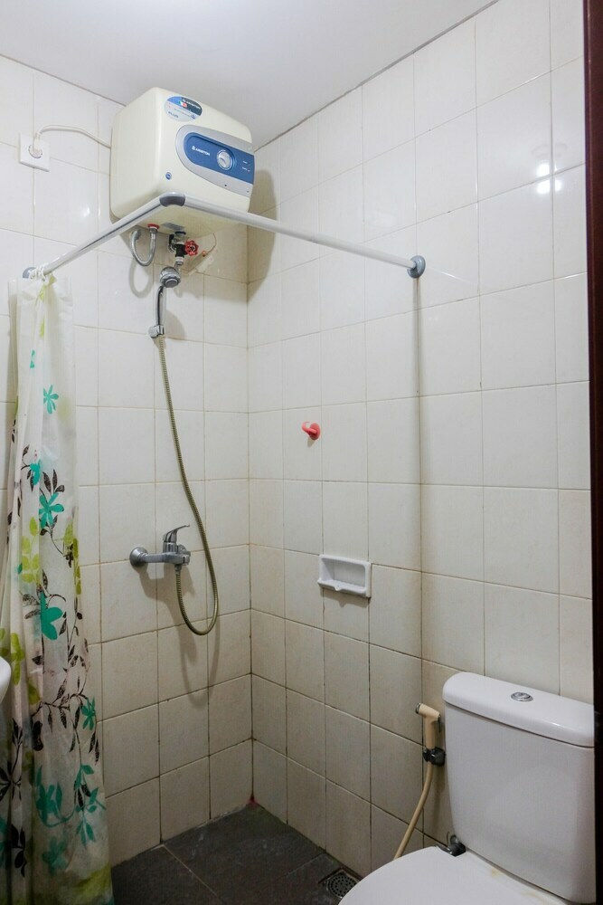 Exclusive And Cozy 3br Apartment @ Thamrin Residence