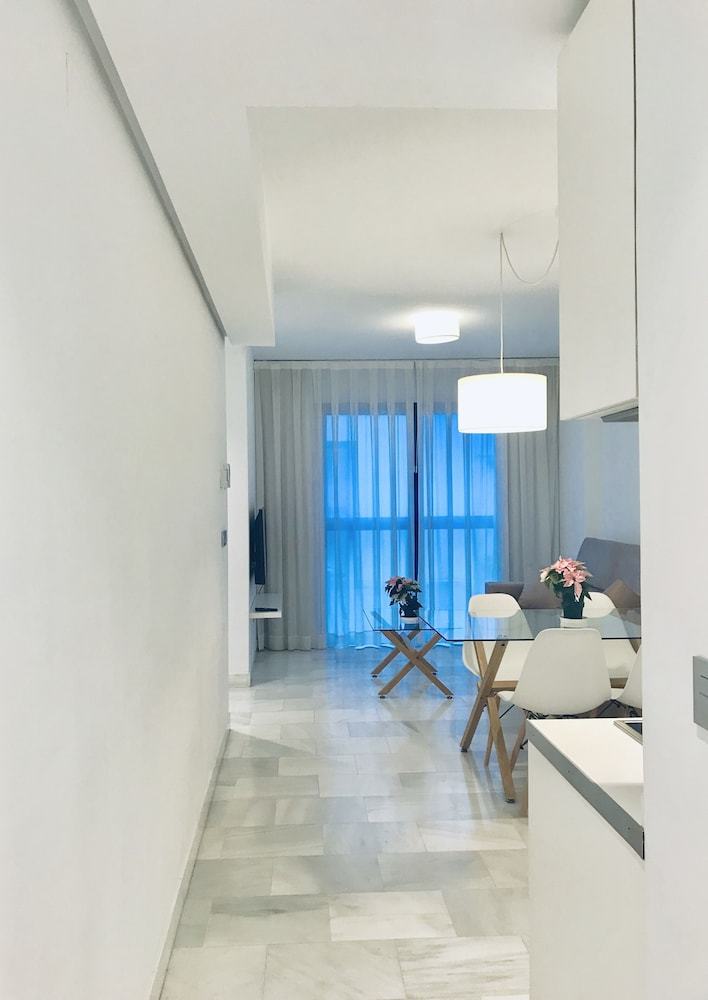 Domus Apartamentos Granada