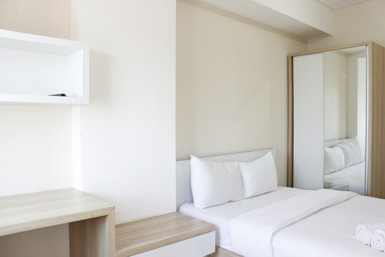 Convenient 2br Apartement Parahyangan Residence Near Dago