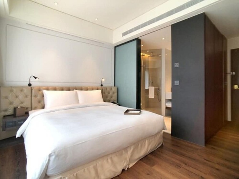 Hotel Mvsa + Michelin 2 Starred Molino de Urd�niz