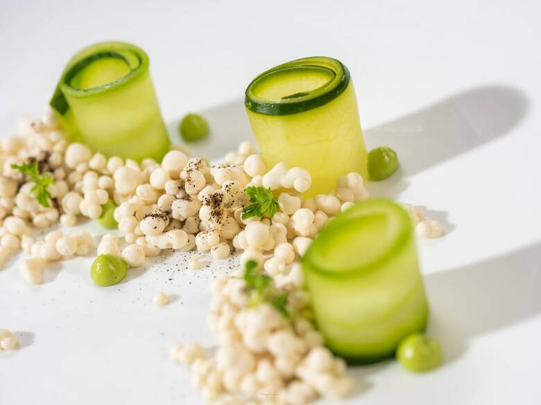 Hotel Mvsa + Michelin 2 Starred Molino de Urd�niz