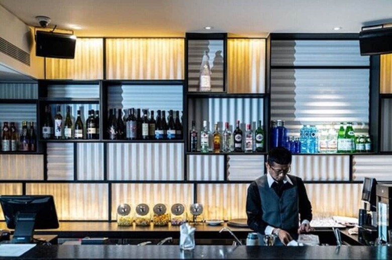 Hotel Mvsa + Michelin 2 Starred Molino de Urd�niz