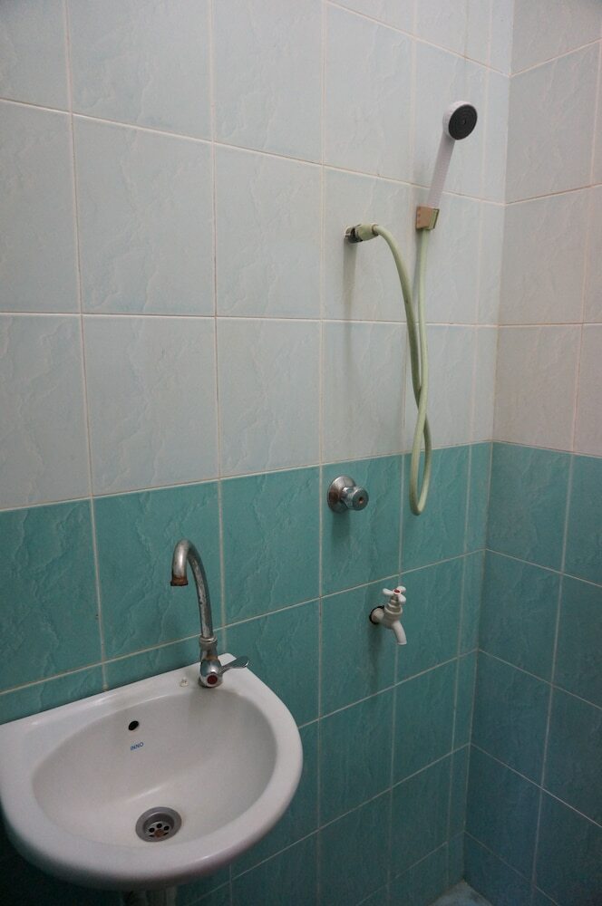 Hotel Bajet Gaya Warisan
