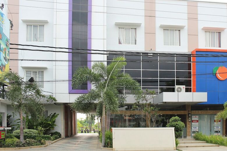 Hotel Airy Mataram Arya Banjar Getas Lombok
