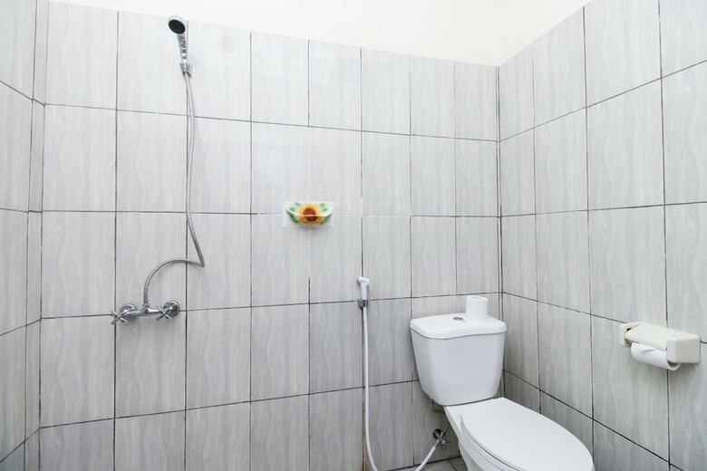 Hotel Airy Batu Layar Raya Senggigi 2 Lombok