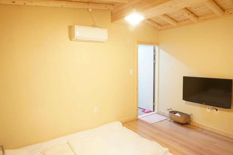 Hotel Jeonju Hanok Achim Traditional House