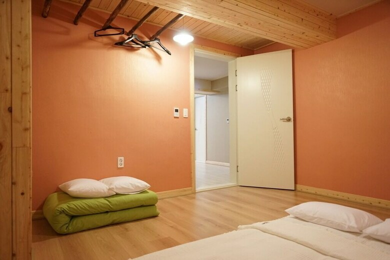 Hotel Jeonju Hanok Achim Traditional House