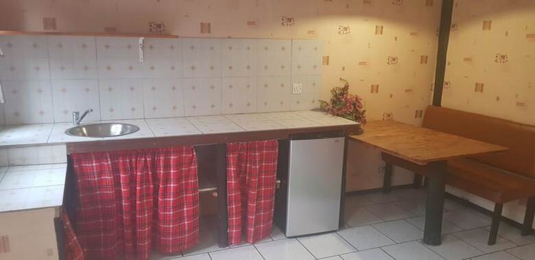 Bed & Breakfast Guest House Jane Naivasha