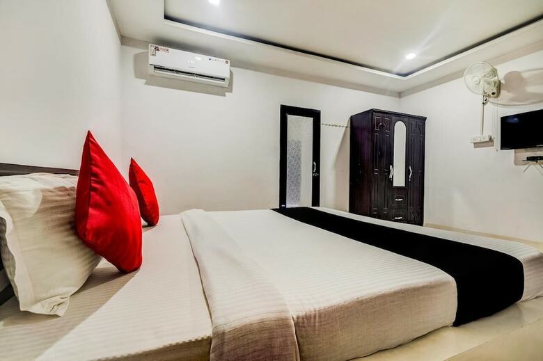 Apartamento Utsav Upvan
