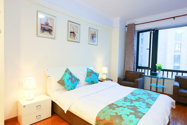 Mango Holiday Apartment Hotel