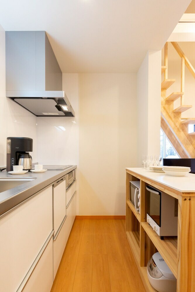 Hakuba Powder Mountain Lodge