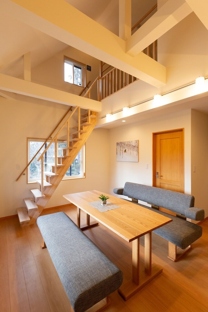 Hakuba Powder Mountain Lodge