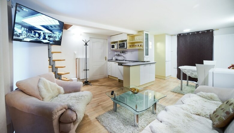 Hotel Bluestars Apartments
