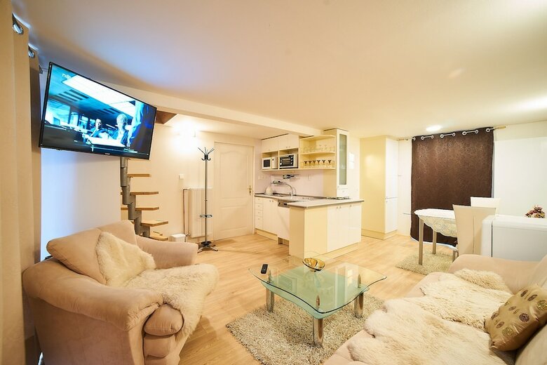 Hotel Bluestars Apartments