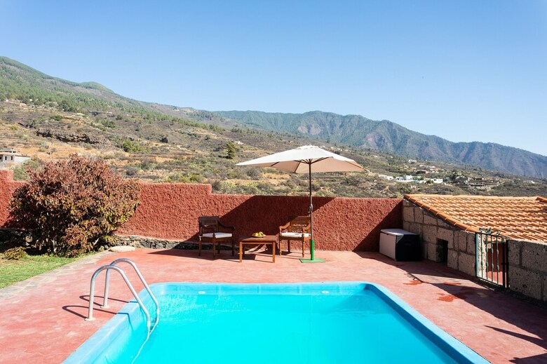 Villa Homelike Century Nature House