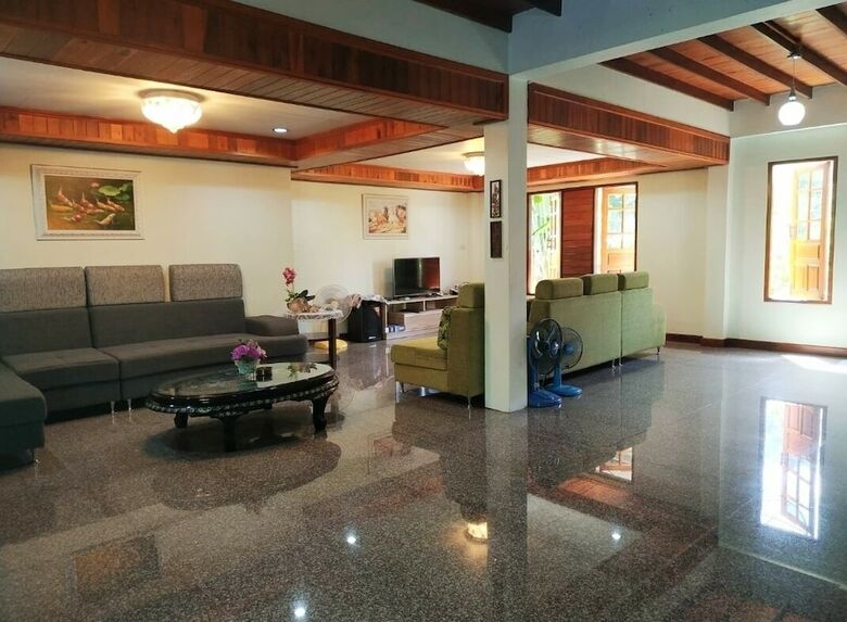 Hotel Ruen Phu Ngam Homestay