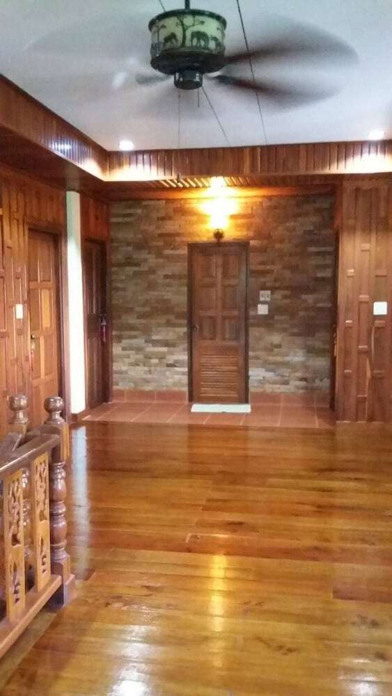 Hotel Ruen Phu Ngam Homestay