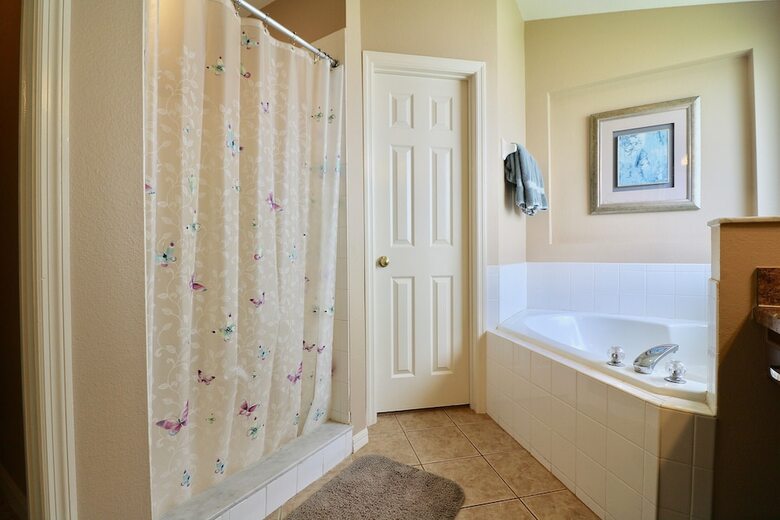 Villa Posh & Peaceful Golf Resort Gate Home W/ Pool
