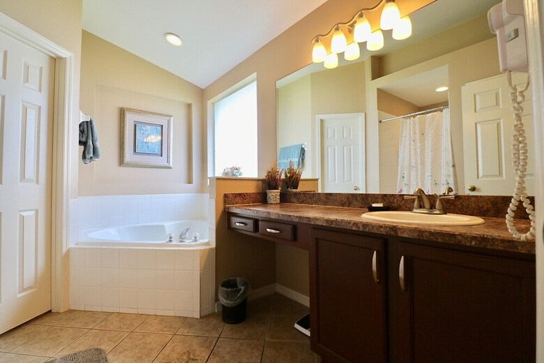 Villa Posh & Peaceful Golf Resort Gate Home W/ Pool