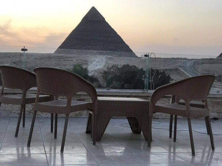 Hotel Sahara Pyramids Inn
