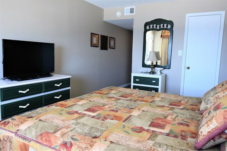 Driftwood Towers 6e By Bender Vacation Rentals