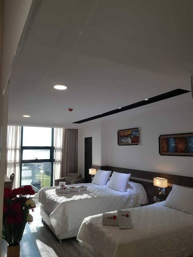 Sun Hotel