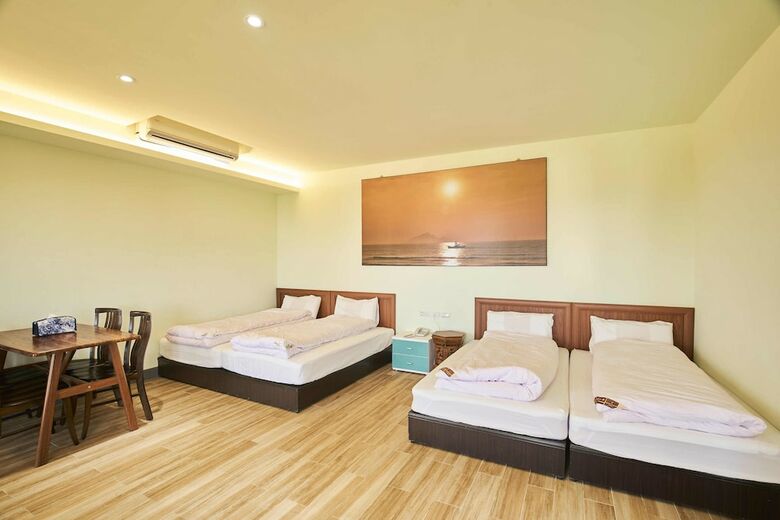 Bed & Breakfast First Shanhai Hotel