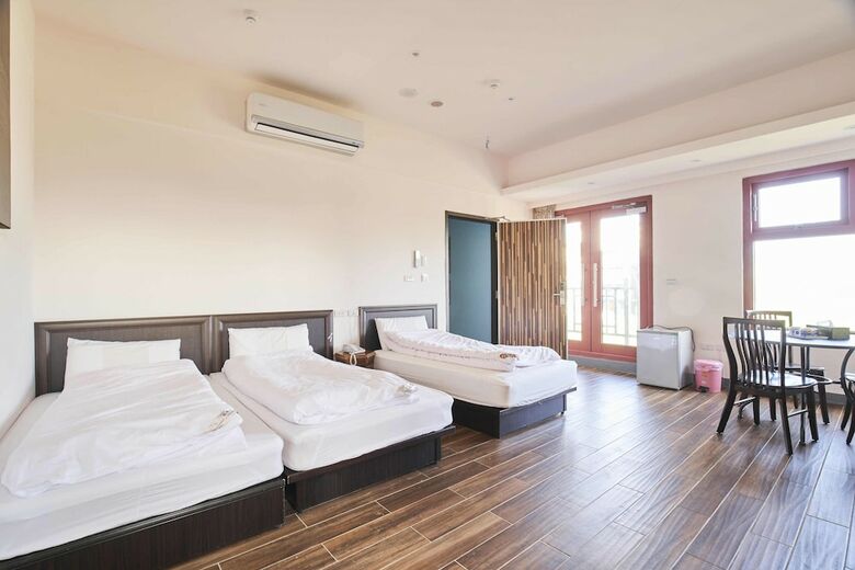 Bed & Breakfast First Shanhai Hotel