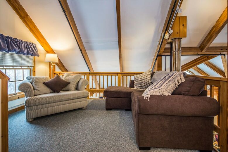 Viewmont Chalet