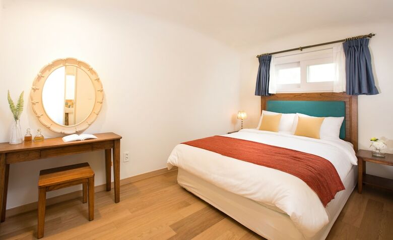 Apartamento Club Es Jeju Resort
