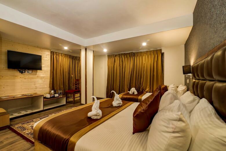 Silver Star Boutique Hotel By Sumi Yashshree