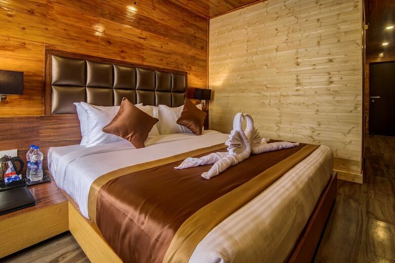 Silver Star Boutique Hotel By Sumi Yashshree