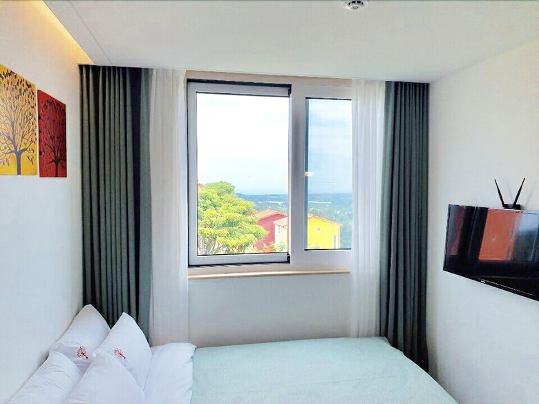 Pension Jeju Swiss Village 412