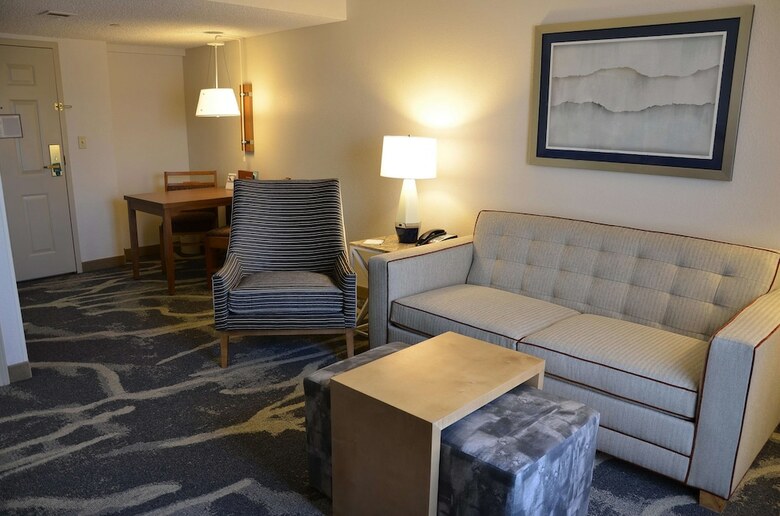 Hotel Homewood Suites By Hilton Phoenix-biltmore