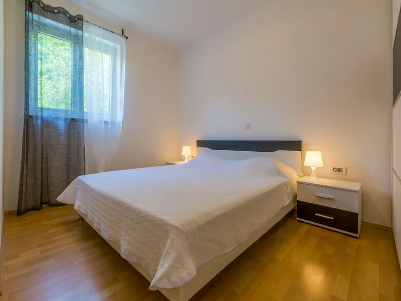 Apartments Azzaro