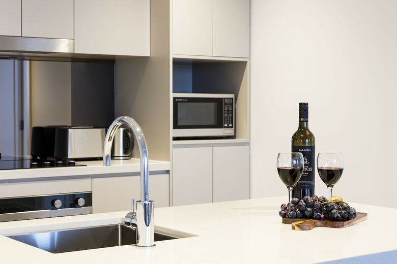 Aparthotel Quest Robina