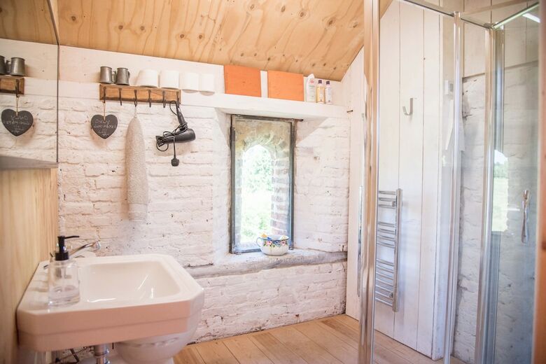 Cabana Abbey Shepherds Hut