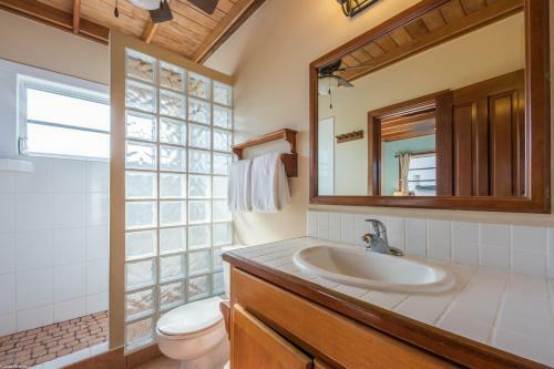 Villa Belizean Cove Estates