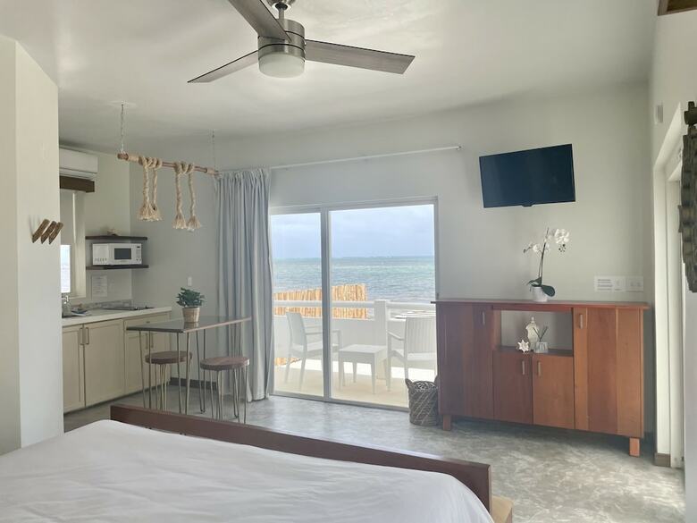 Hotel Mata Rocks Resort