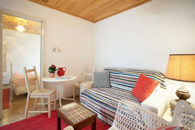 Alfama Charming Apartment + Free Pick-up, By Timecooler
