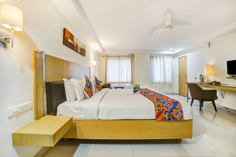 Fabhotel Shanbhag