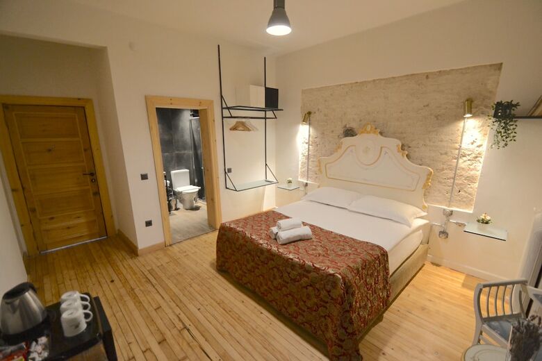 Pera Tunnel Hotel