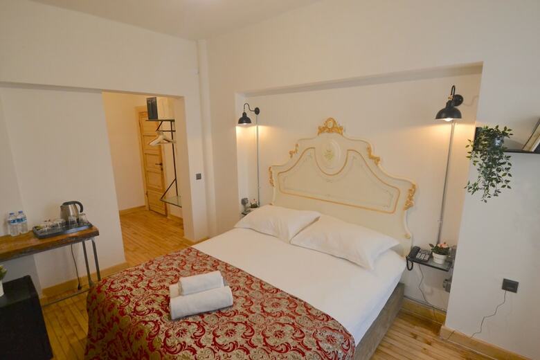 Pera Tunnel Hotel