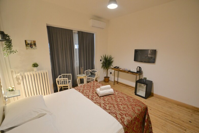 Pera Tunnel Hotel