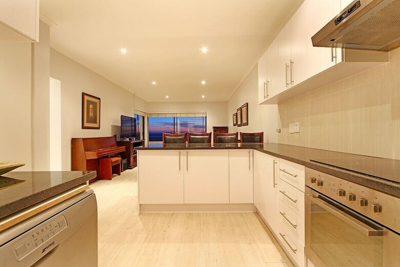 Apartamentos Malata Beach 32